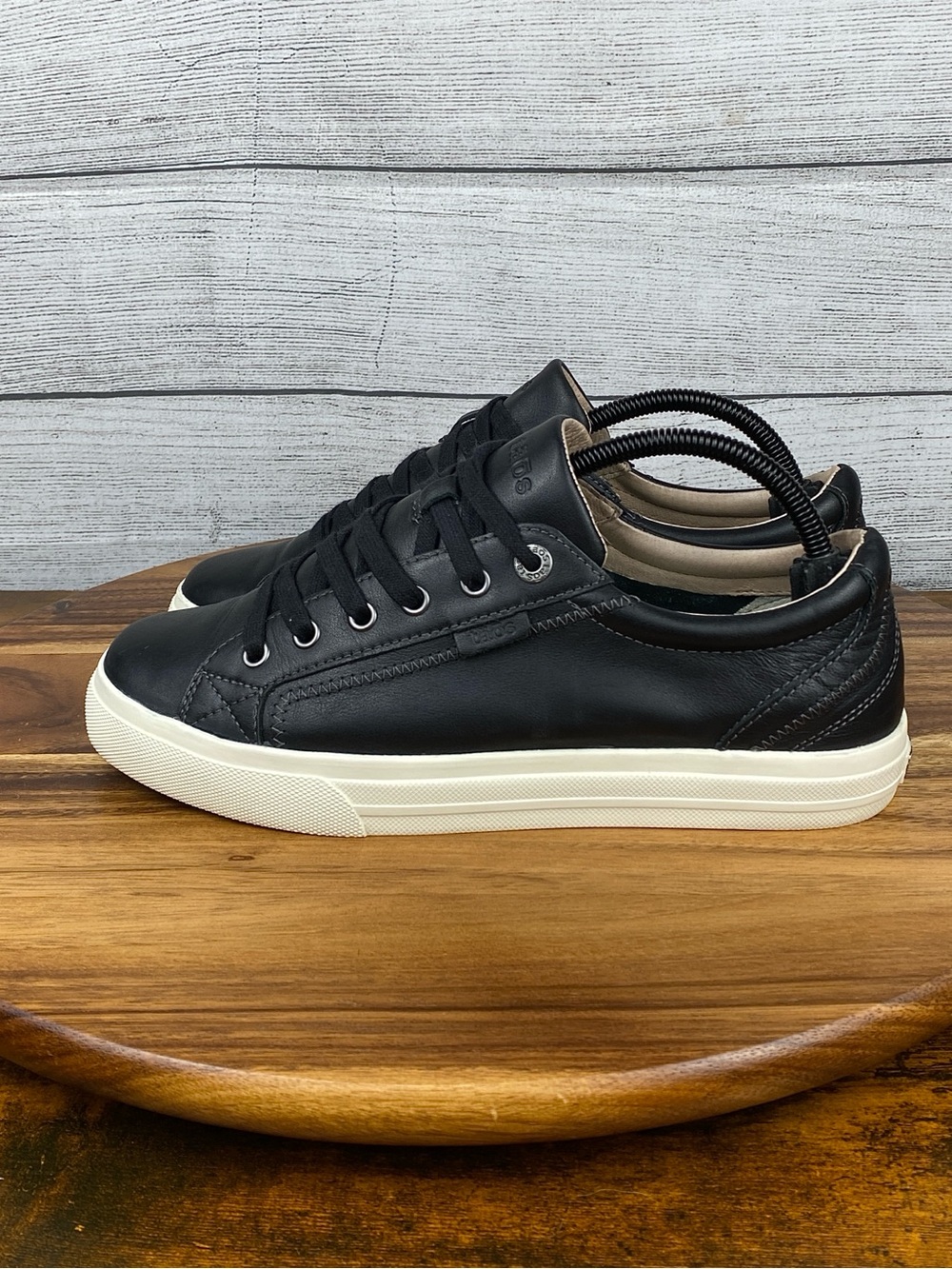Taos Plim Soul Lux Leather Black Sneaker Women’s Shoe Size 9.5 W